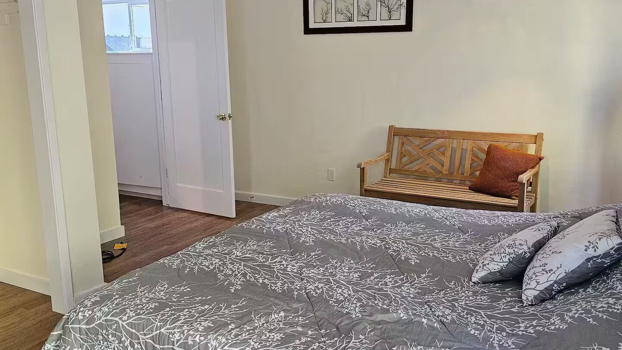 Photo of Bedroom in Myers Flat