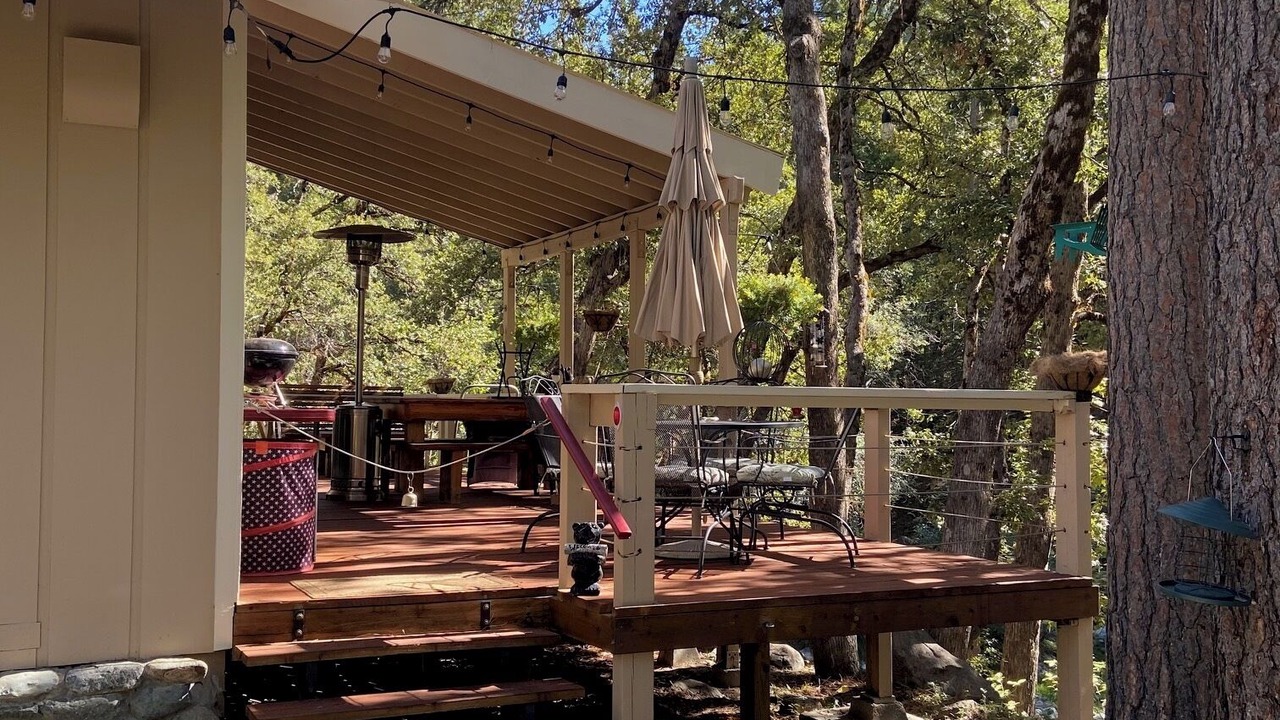 Photo of Patio Balcony in Sierra City