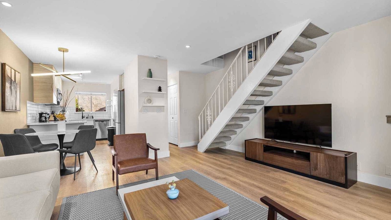 Photo of Livingroom in Redwood City