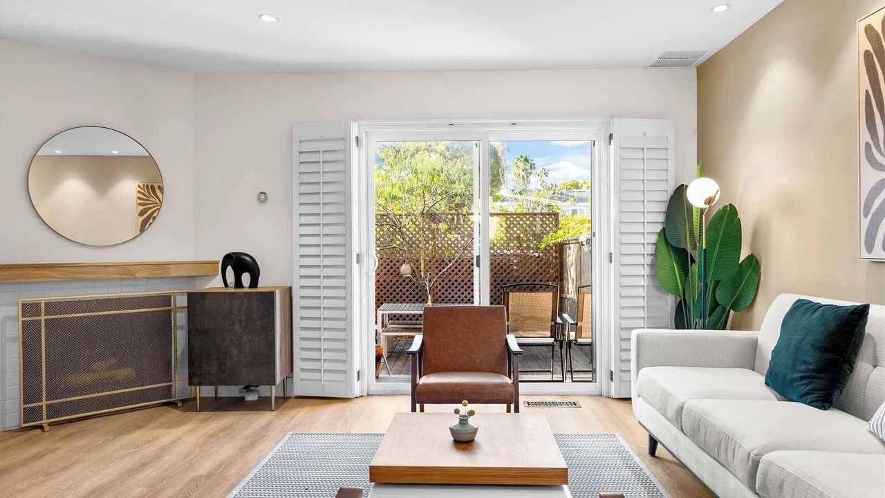 Photo of Livingroom in Redwood City