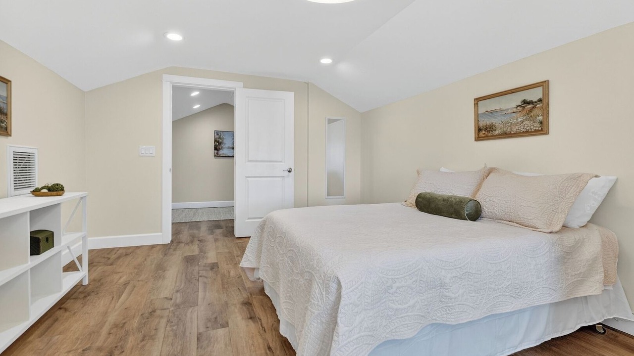 Photo of Bedroom in Dewey-Humboldt