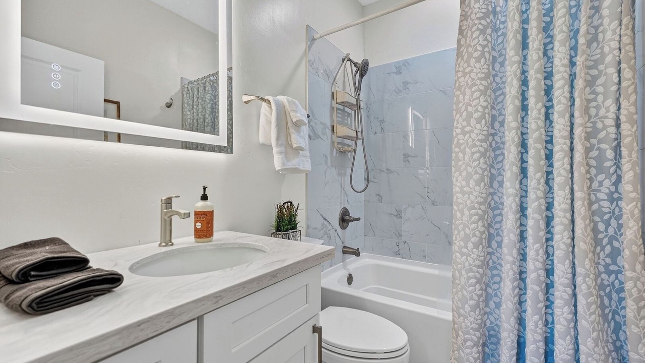 Photo of Bathroom in Dewey-Humboldt