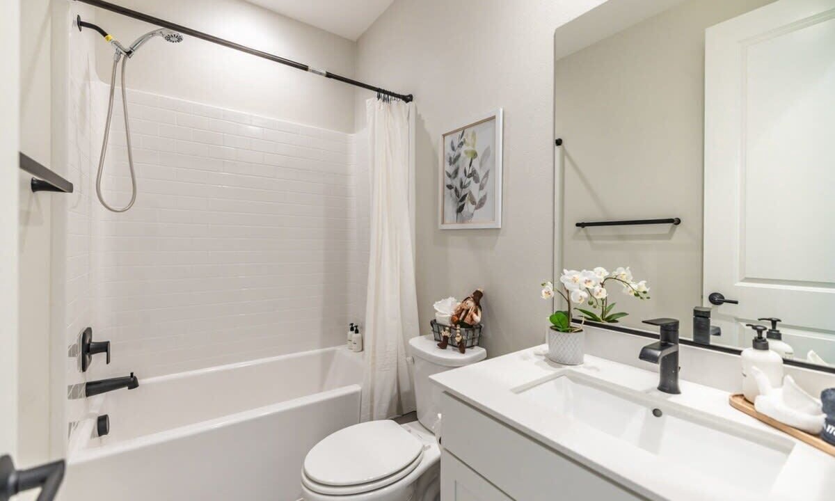 Photo of Bathroom in San Juan Capistrano