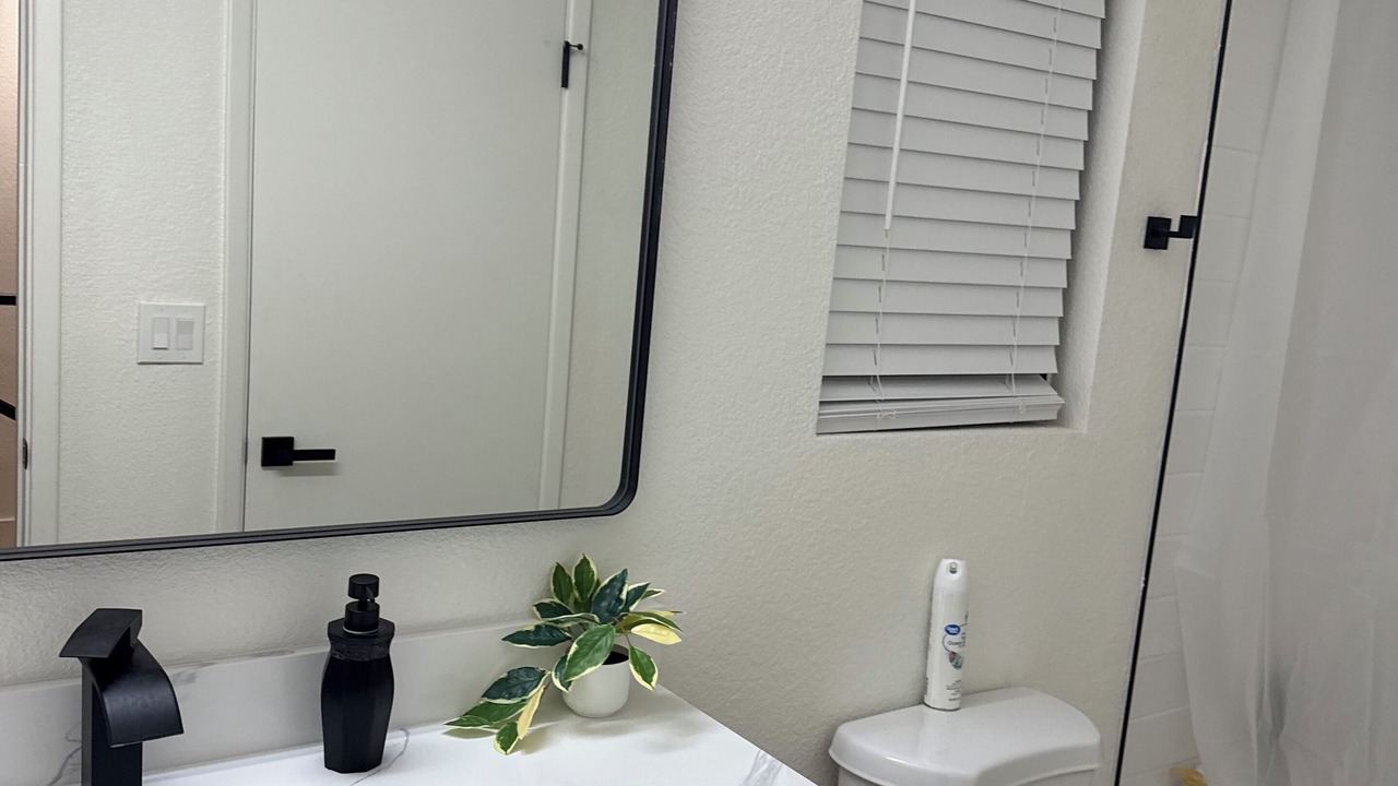 Photo of Bathroom in Green Valley North