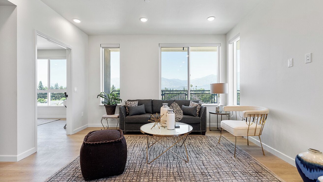 Photo of Livingroom in Mayflower Village