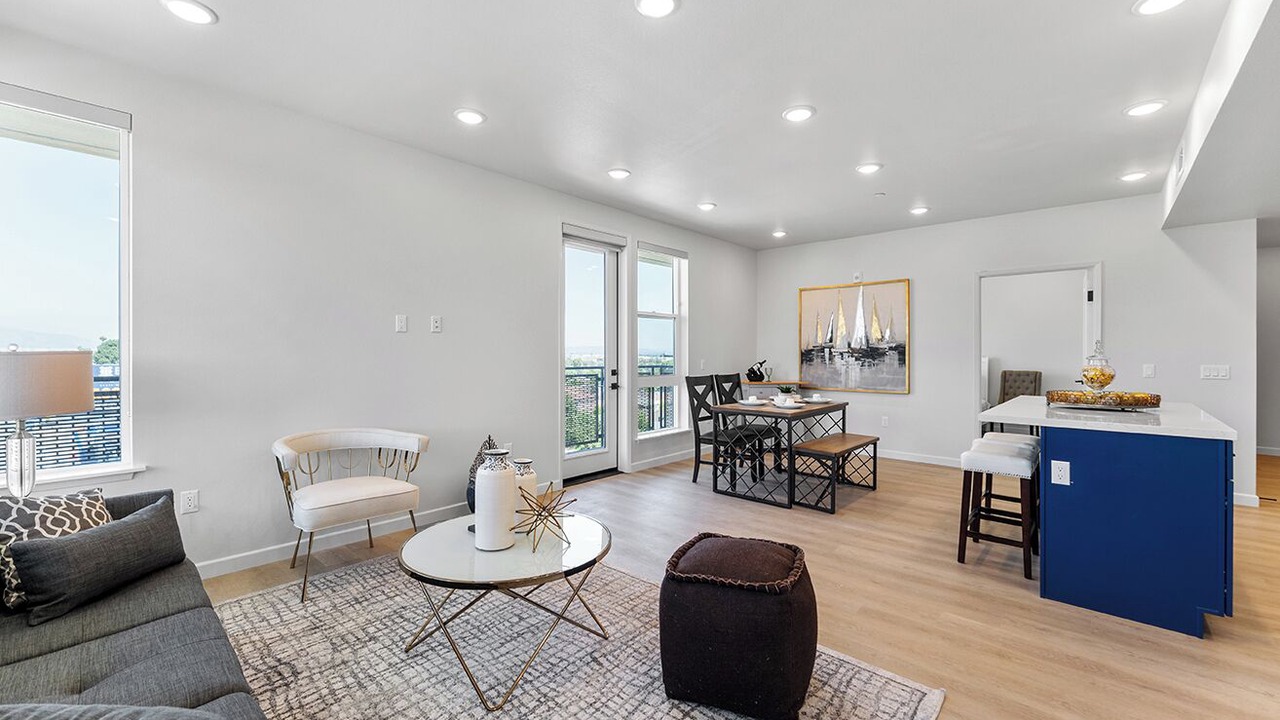Photo of Livingroom in Mayflower Village