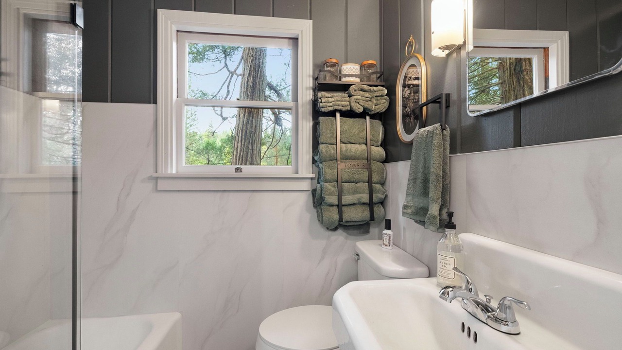 Photo of Bathroom in Twain Harte