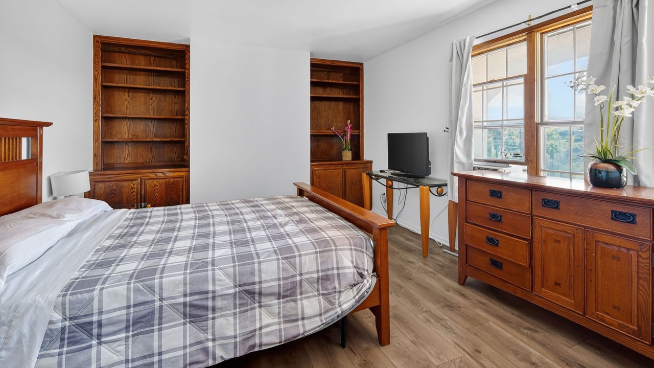 Photo of Bedroom in Vista