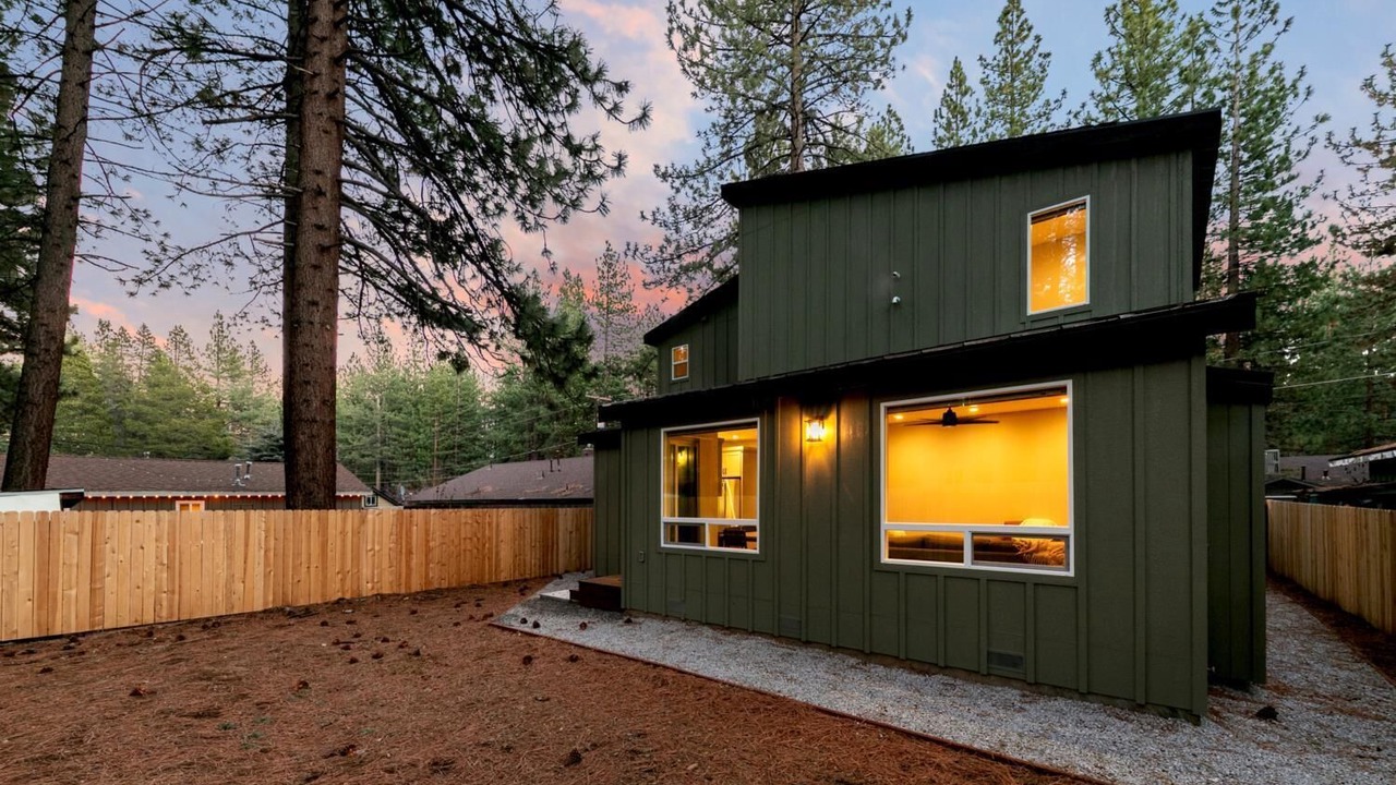 Photo of Outdoor in Sierra Tract