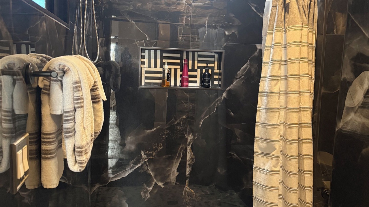 Photo of Bathroom in Mojave Desert