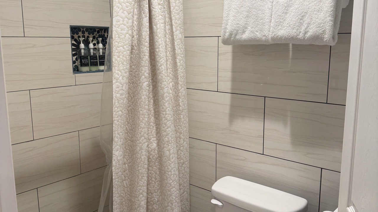Photo of Bathroom in Mojave Desert