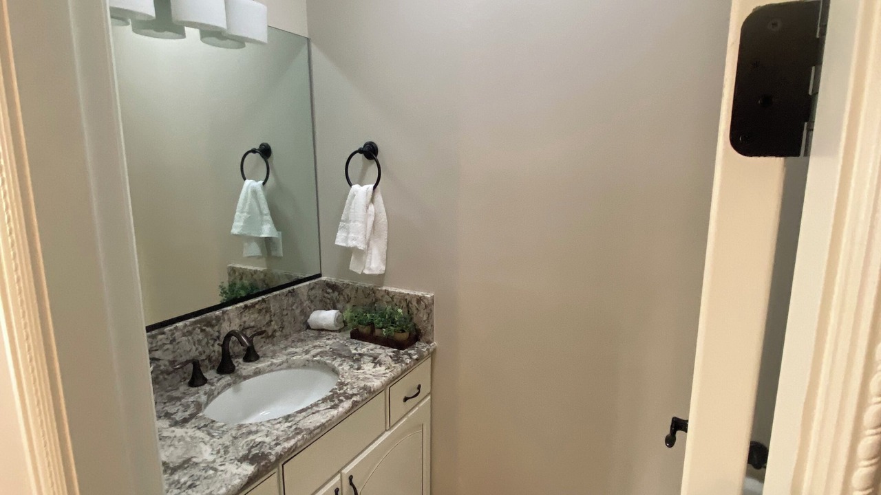 Photo of Bathroom in Mesquite