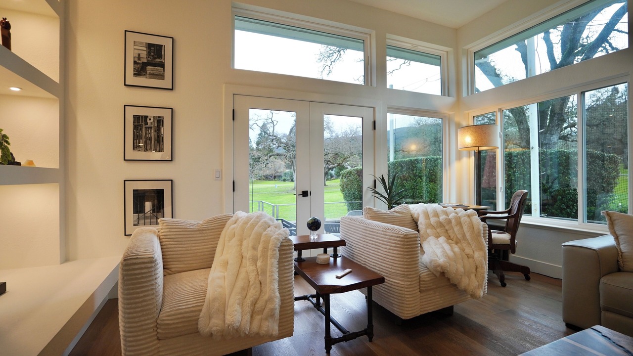 Photo of Livingroom in Napa