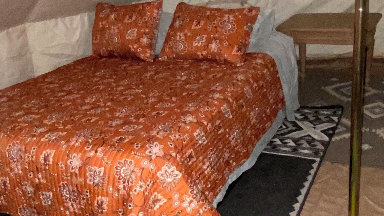 Photo of Bedroom in Tecopa