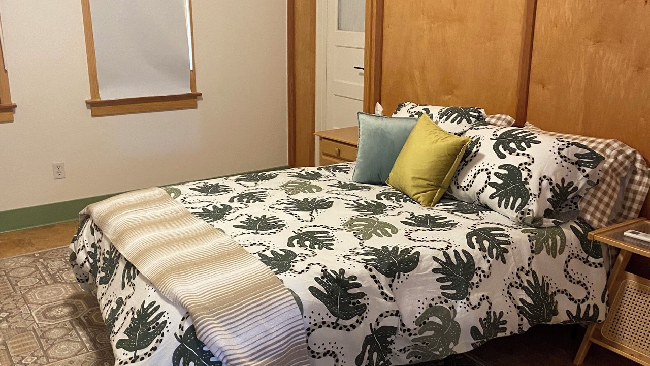 Photo of Bedroom in Tecopa