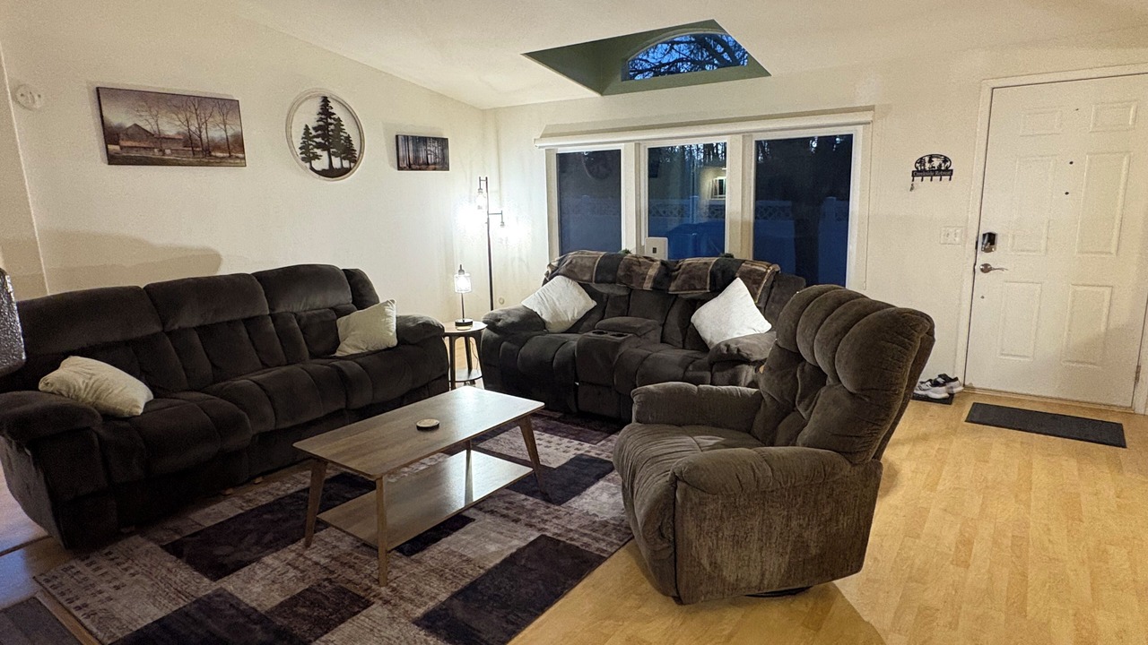 Photo of Livingroom in Albany