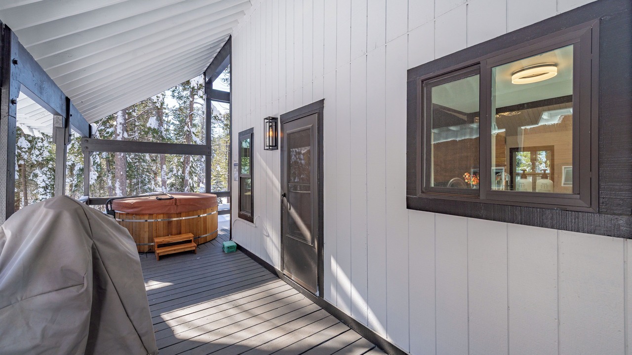 Photo of Patio Balcony in Pla-Vada Woodlands