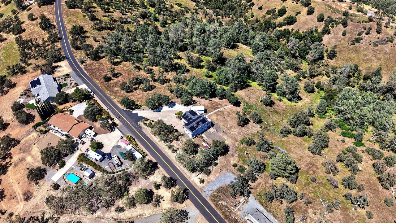 Photo of Outdoor in Coulterville