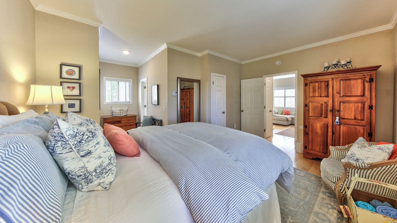 Photo of Bedroom in Northwest Carmel