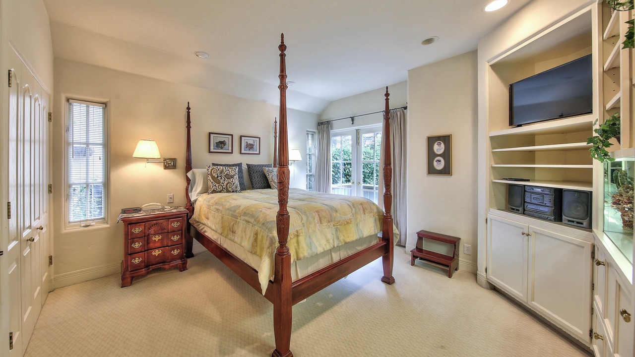 Photo of Bedroom in Northwest Carmel