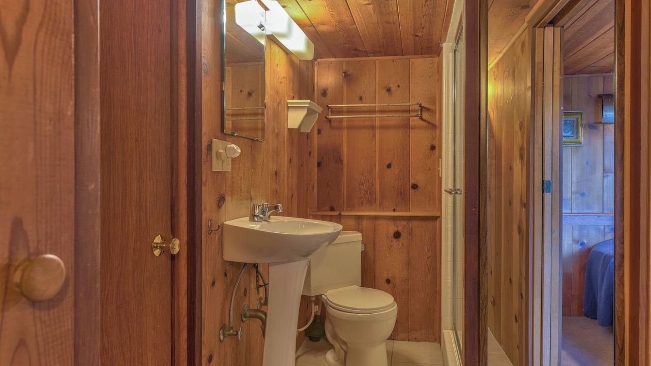 Photo of Bathroom in Carmel Point