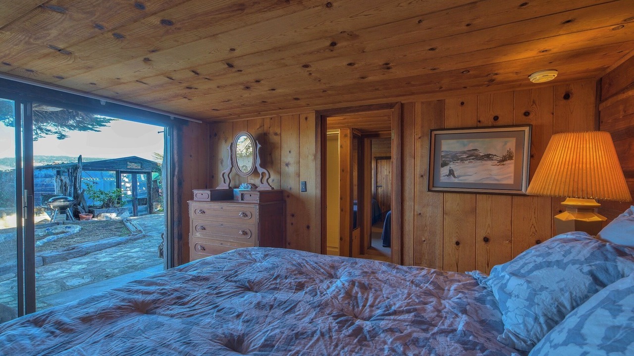 Photo of Bedroom in Carmel Point