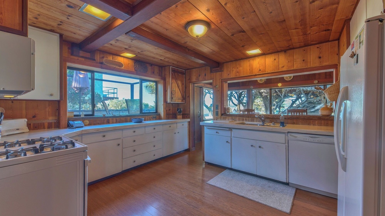 Photo of Kitchen in Carmel Point
