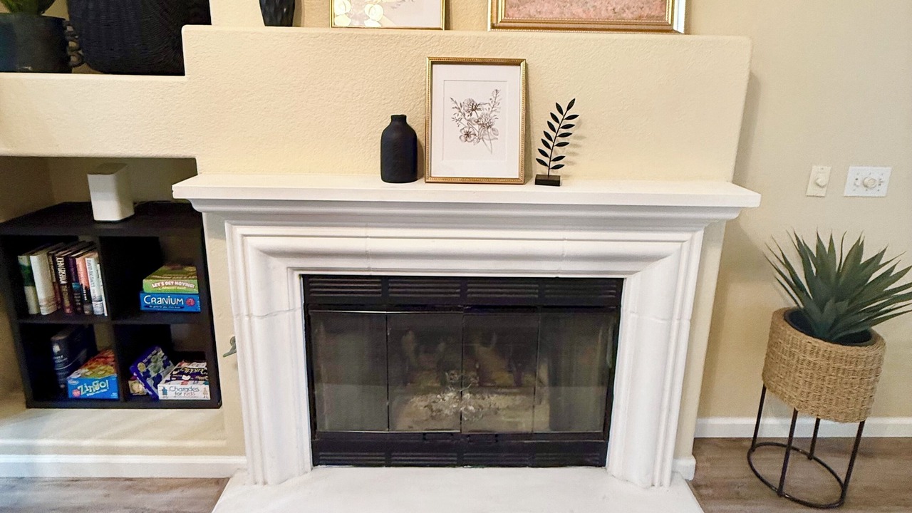 Photo of Livingroom in Chico