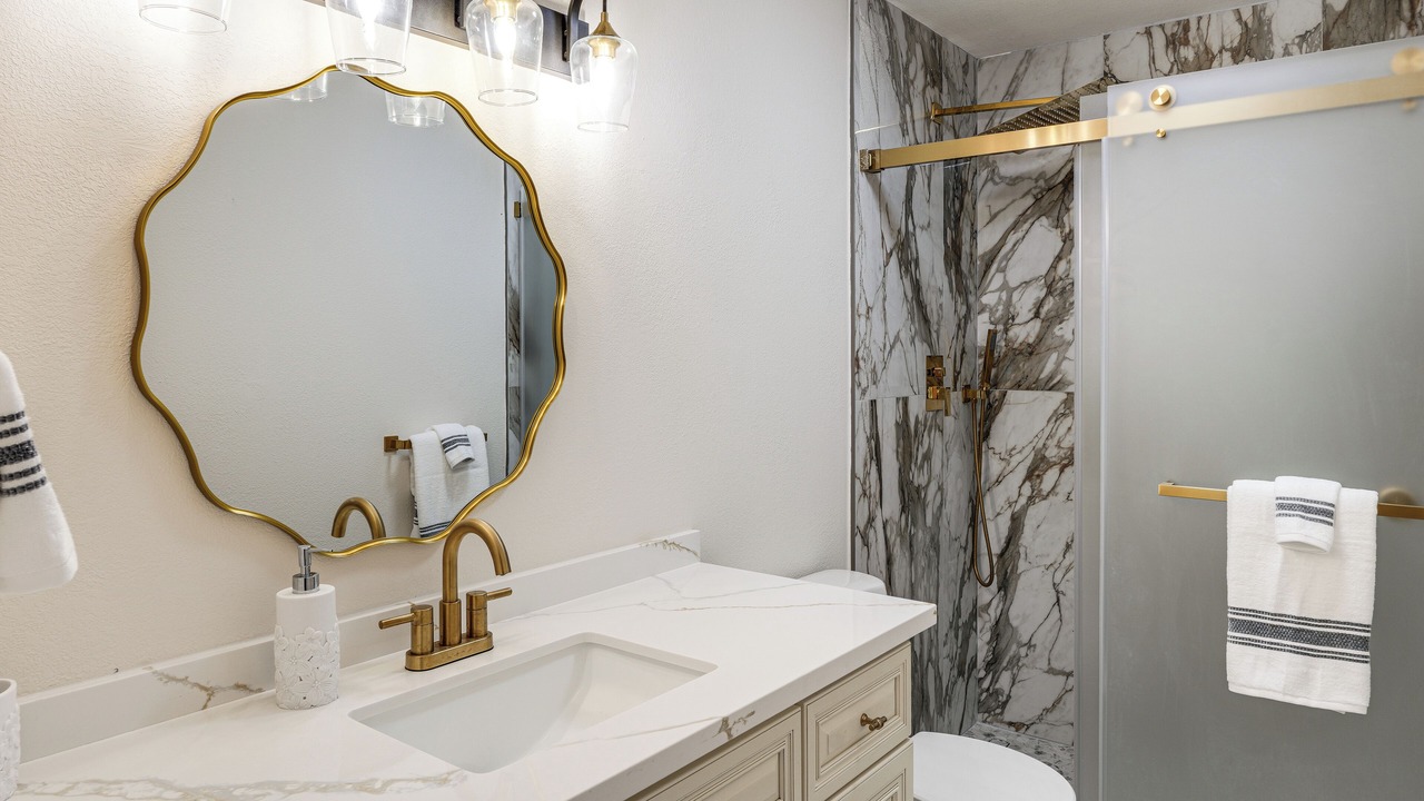 Photo of Bathroom in Pine Mountain Club