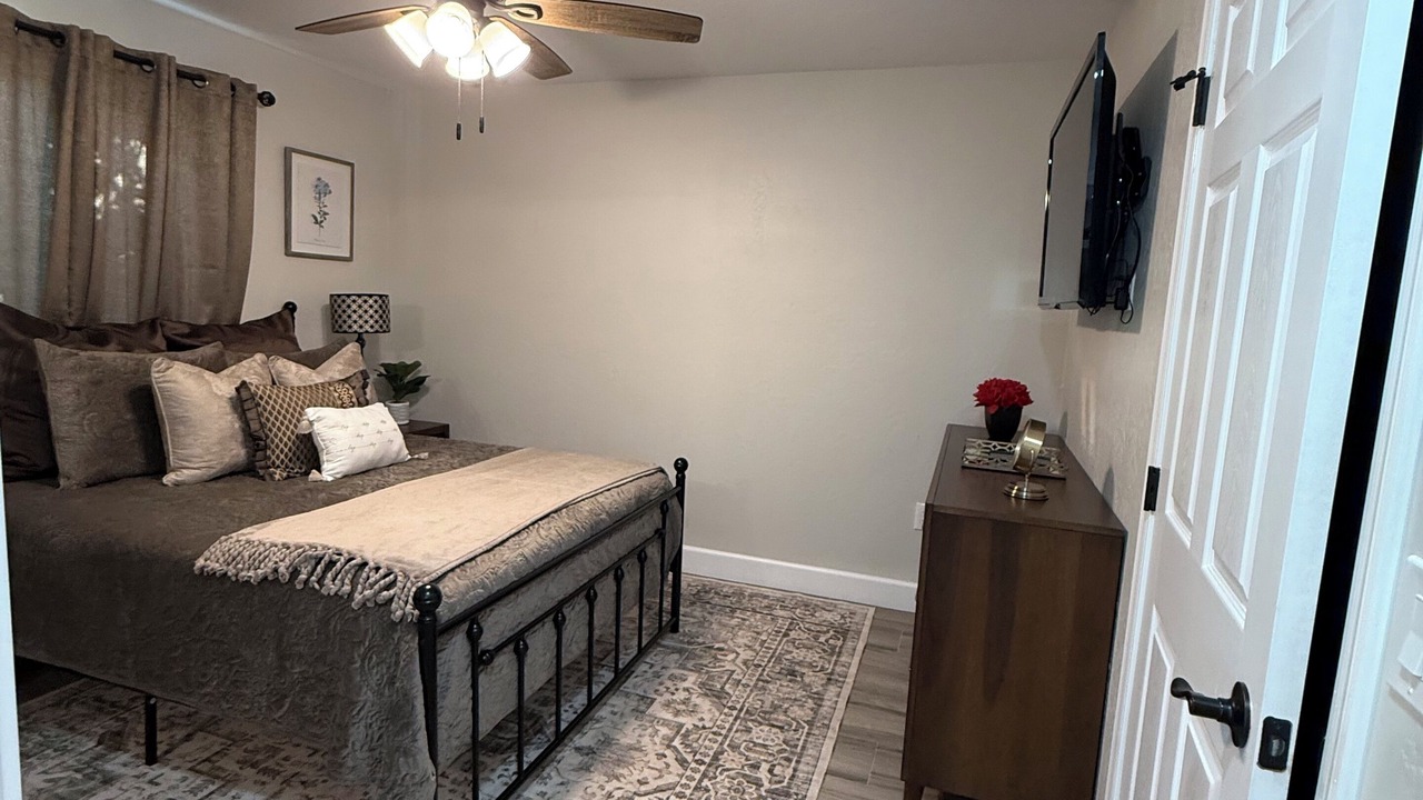 Photo of Bedroom in Alhambra