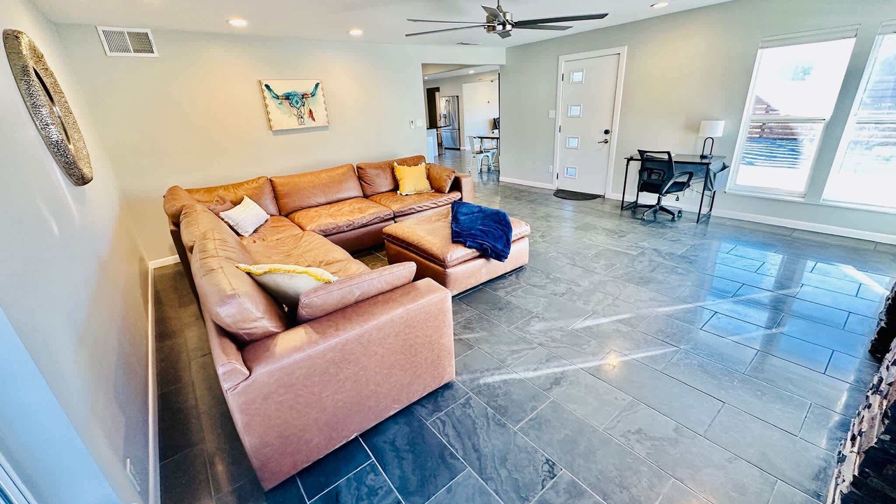 Photo of Livingroom in Old Southwest