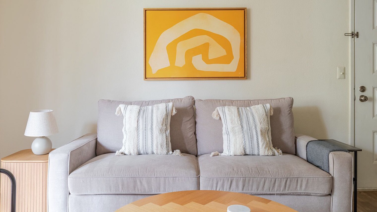 Photo of Livingroom in Shoreline West