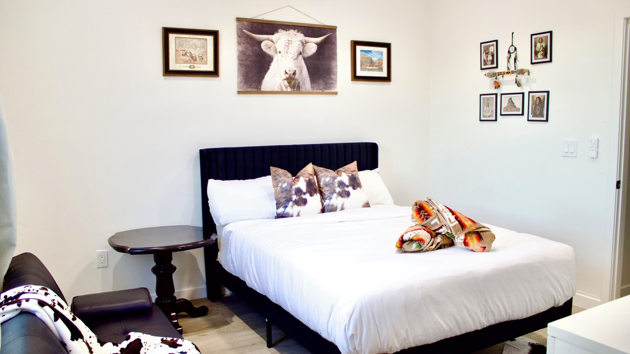 Photo of Bedroom in Greenehaven
