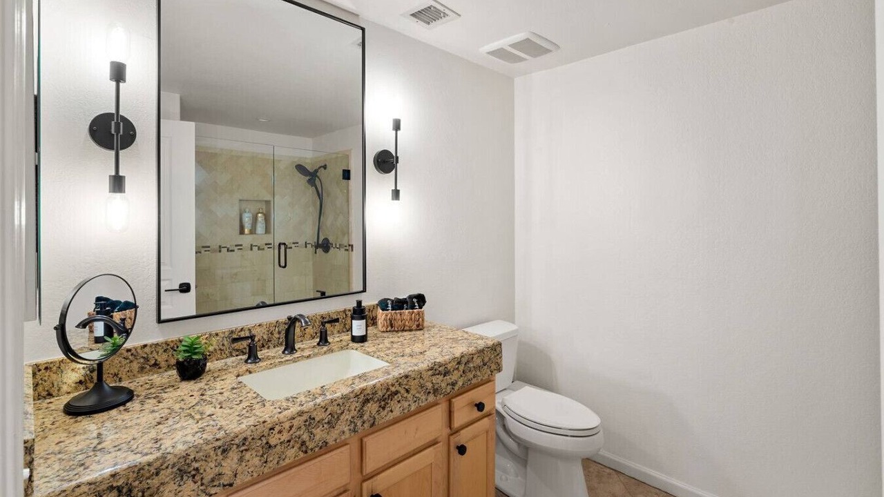 Photo of Bathroom in Kierland
