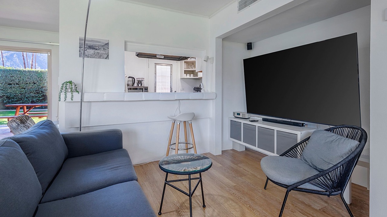 Photo of Livingroom in Araby Commons