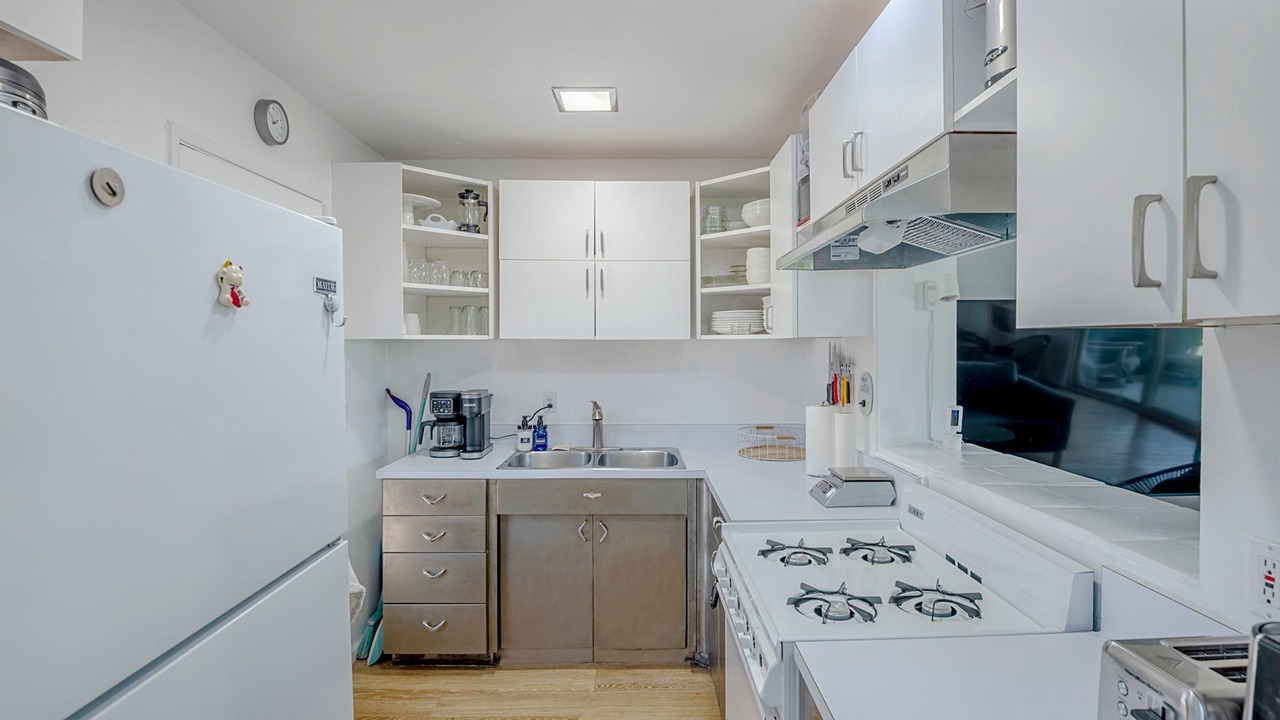 Photo of Kitchen in Araby Commons