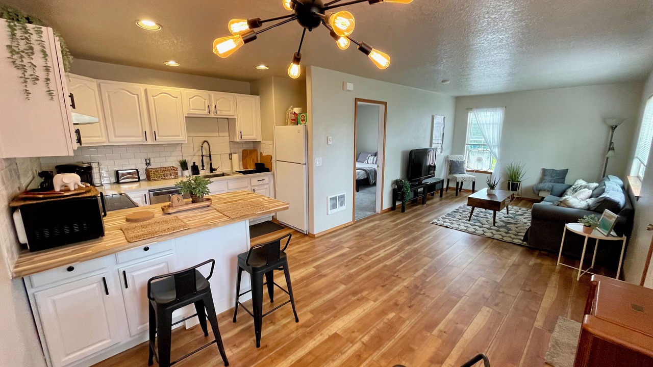 Photo of Livingroom in Sellwood-Moreland