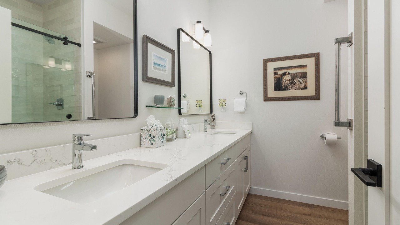 Photo of Bathroom in Lincoln City