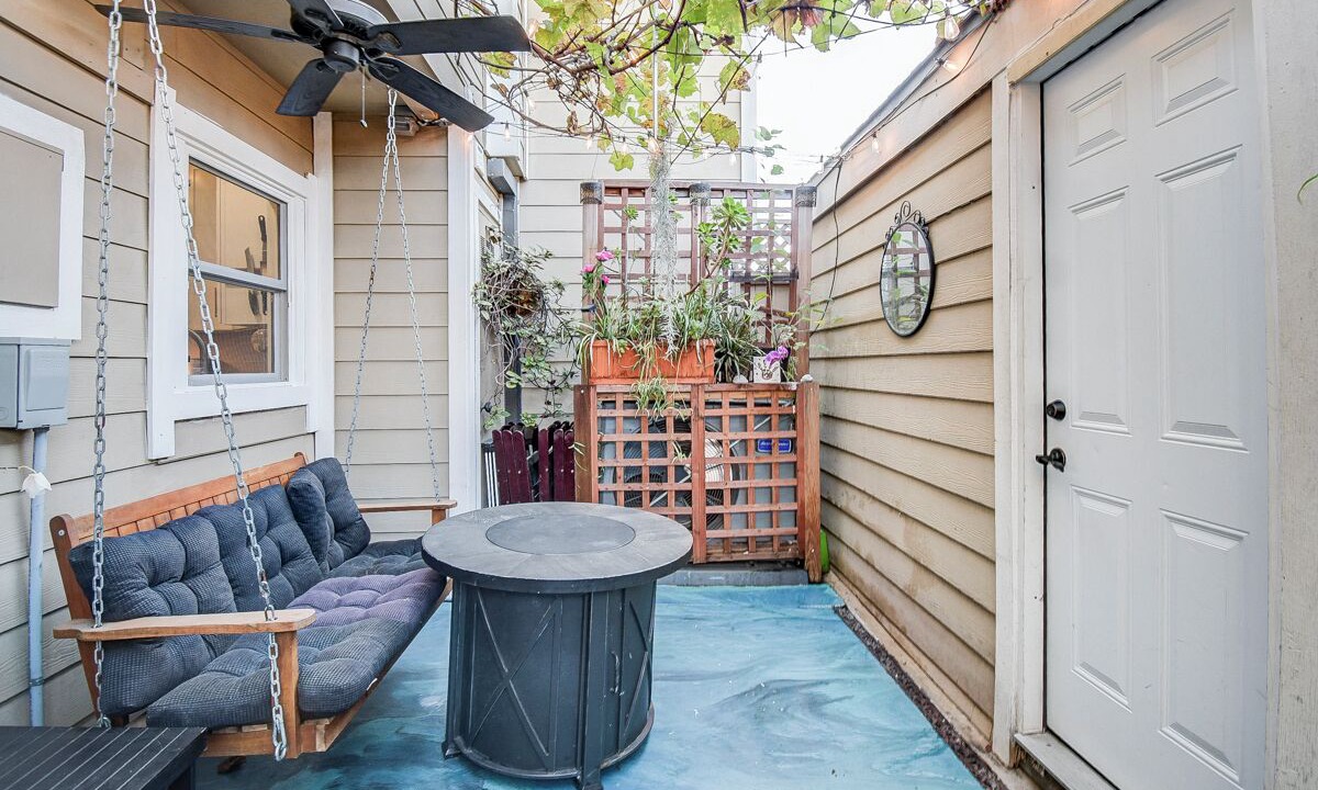 Photo of Patio Balcony in Westside Costa Mesa
