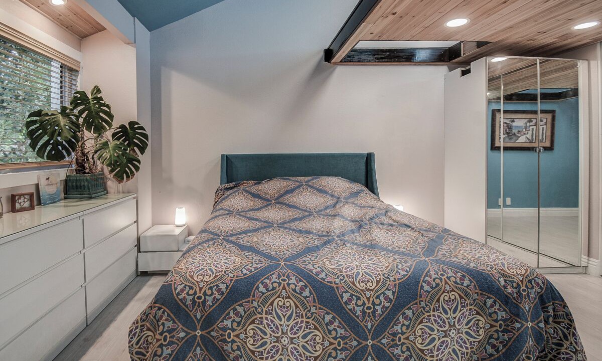 Photo of Bedroom in Westside Costa Mesa