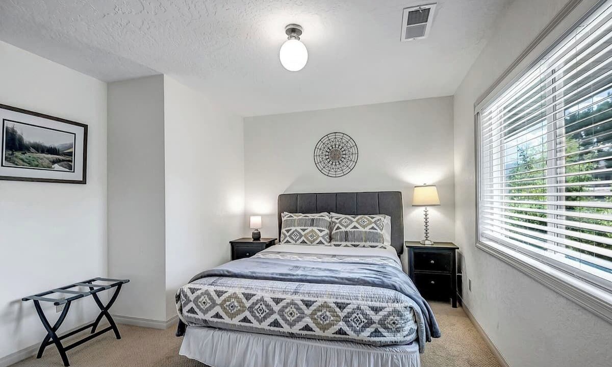 Photo of Bedroom in Cottonwood-Verde Village
