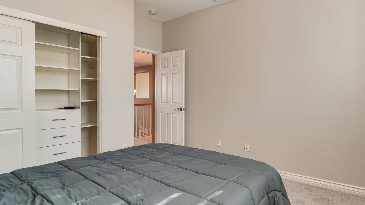 Photo of Bedroom in Tracy