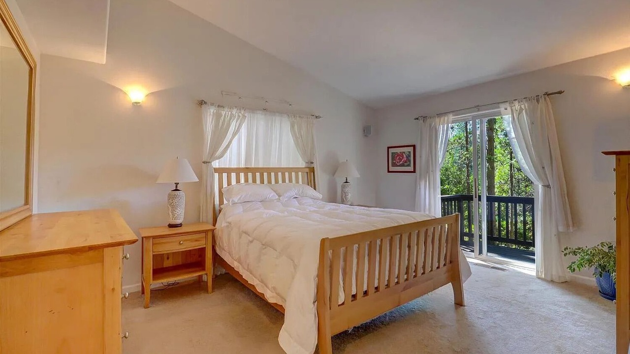 Photo of Bedroom in Nevada City