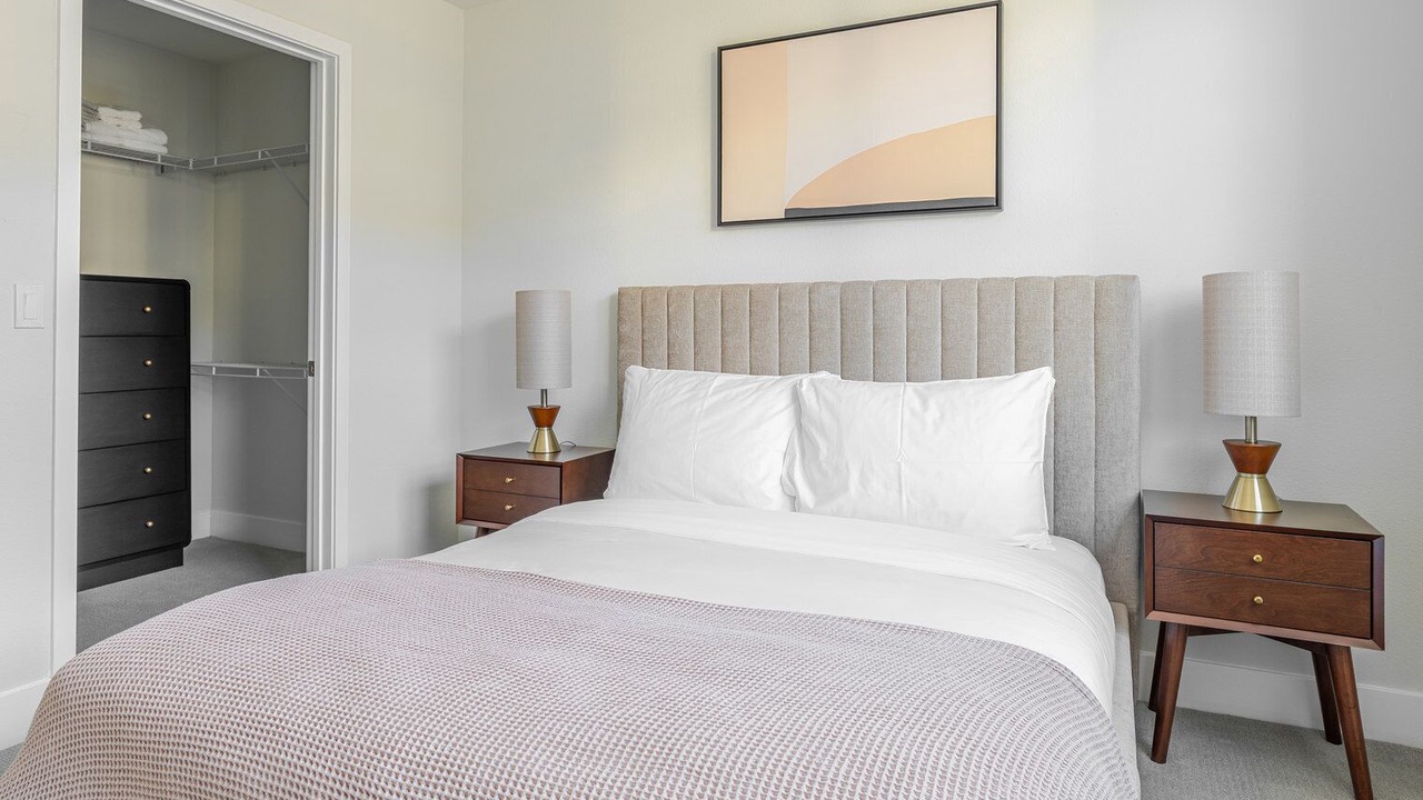 Photo of Bedroom in Centerville