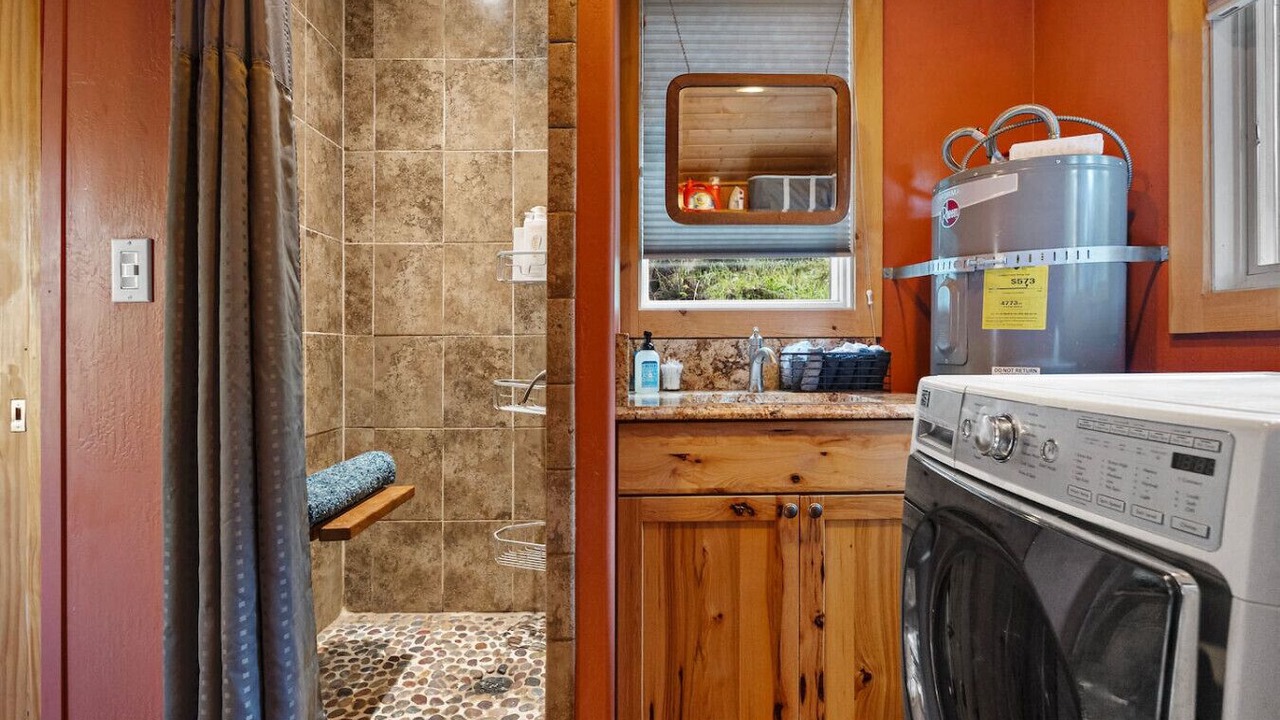 Photo of Bathroom in Crescent City
