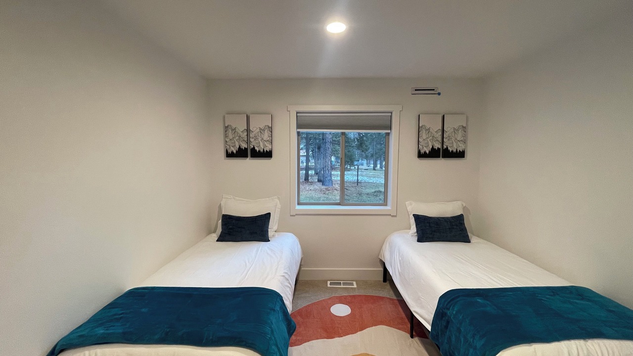 Photo of Bedroom in Three Rivers