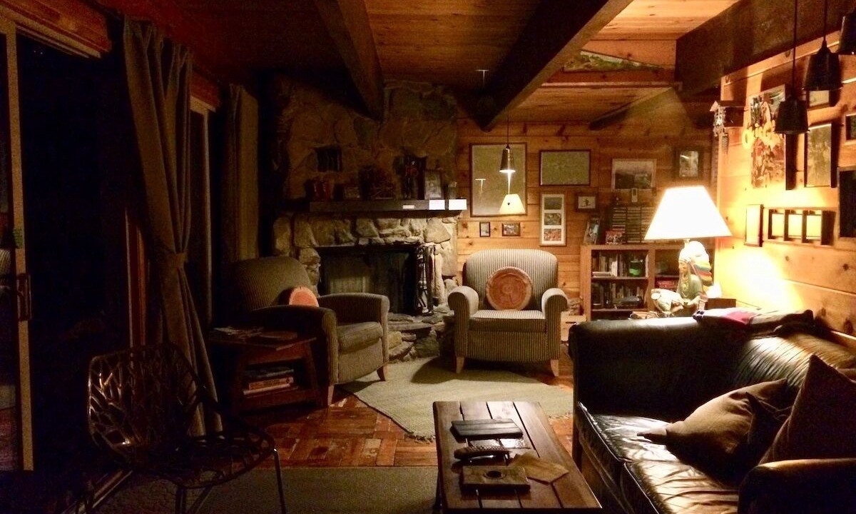 Photo of Livingroom in Pine Mountain Club