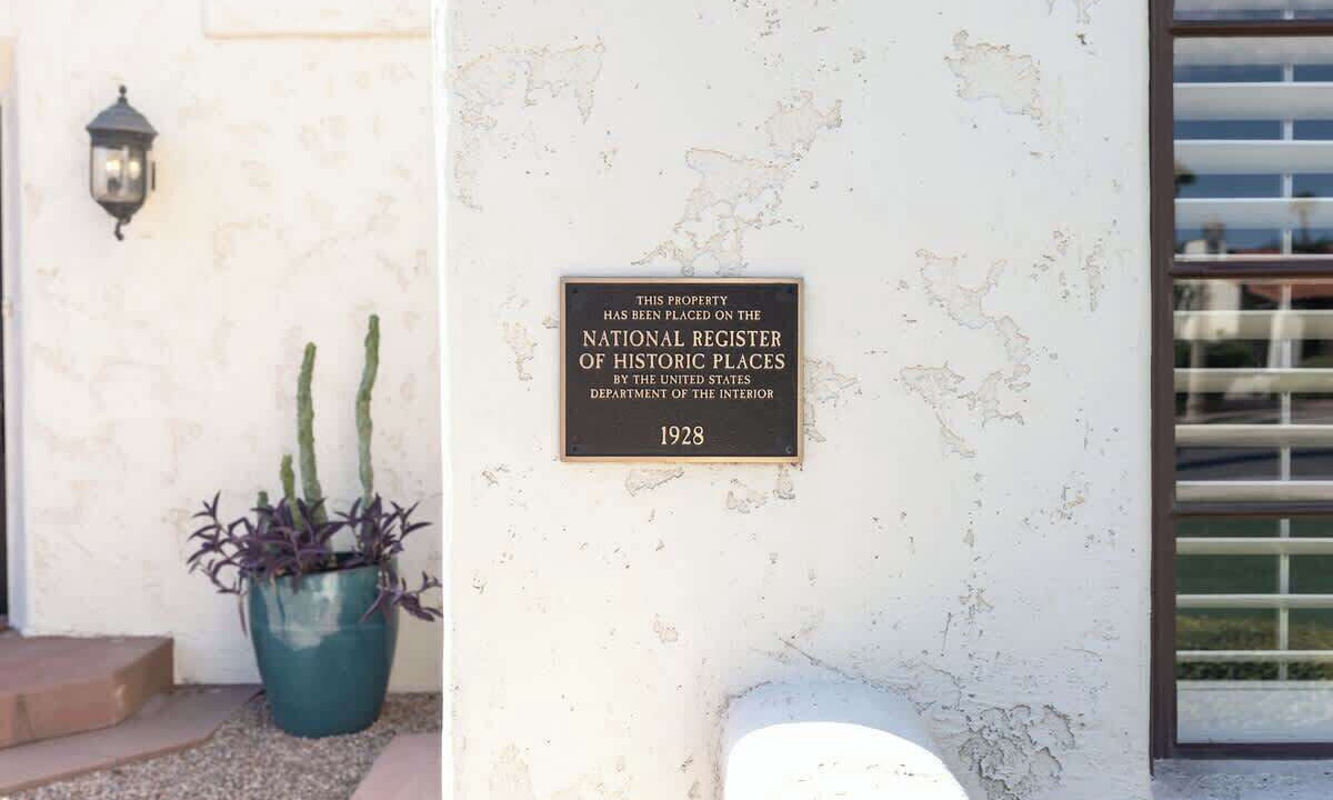 Photo of Others in Encanto-Palmcroft