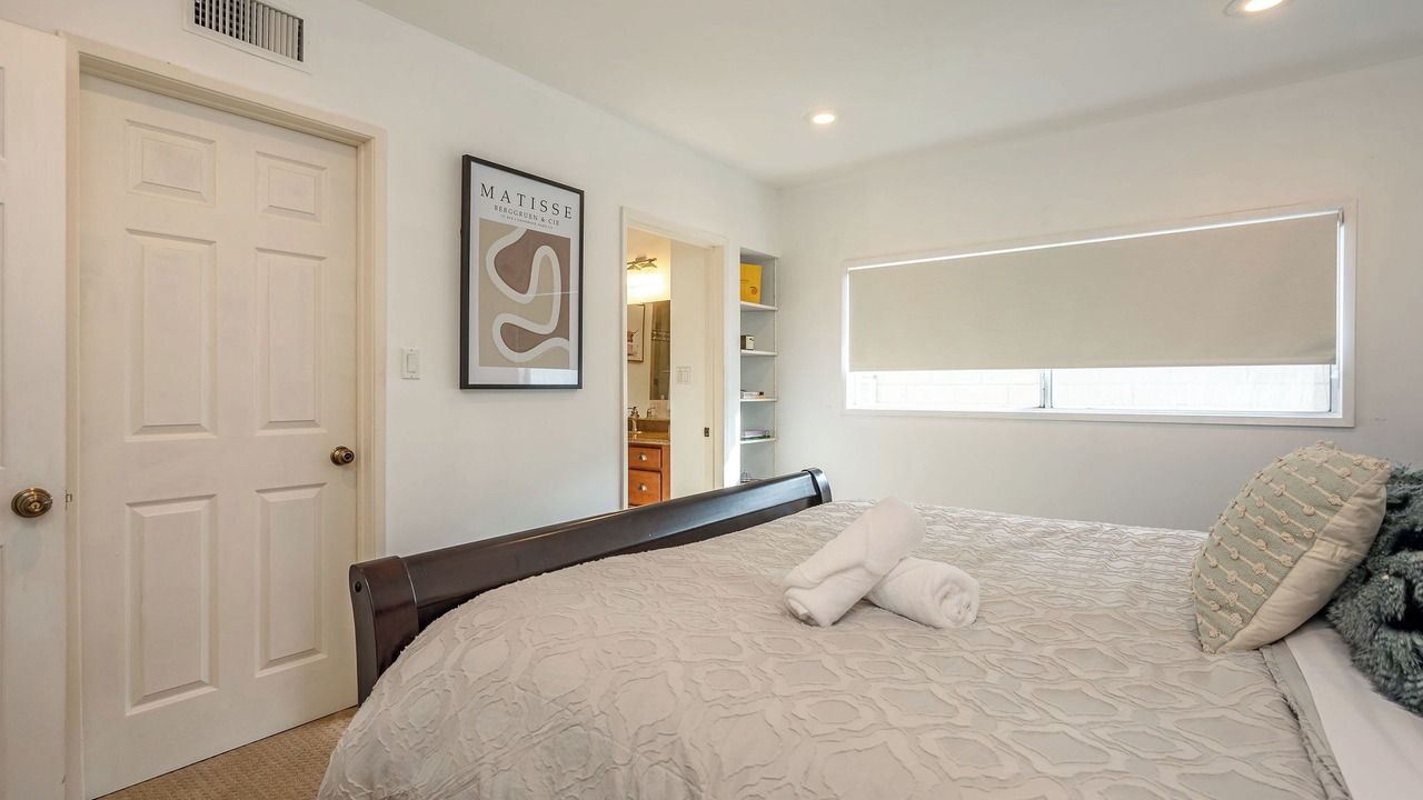 Photo of Bedroom in Monterey Park