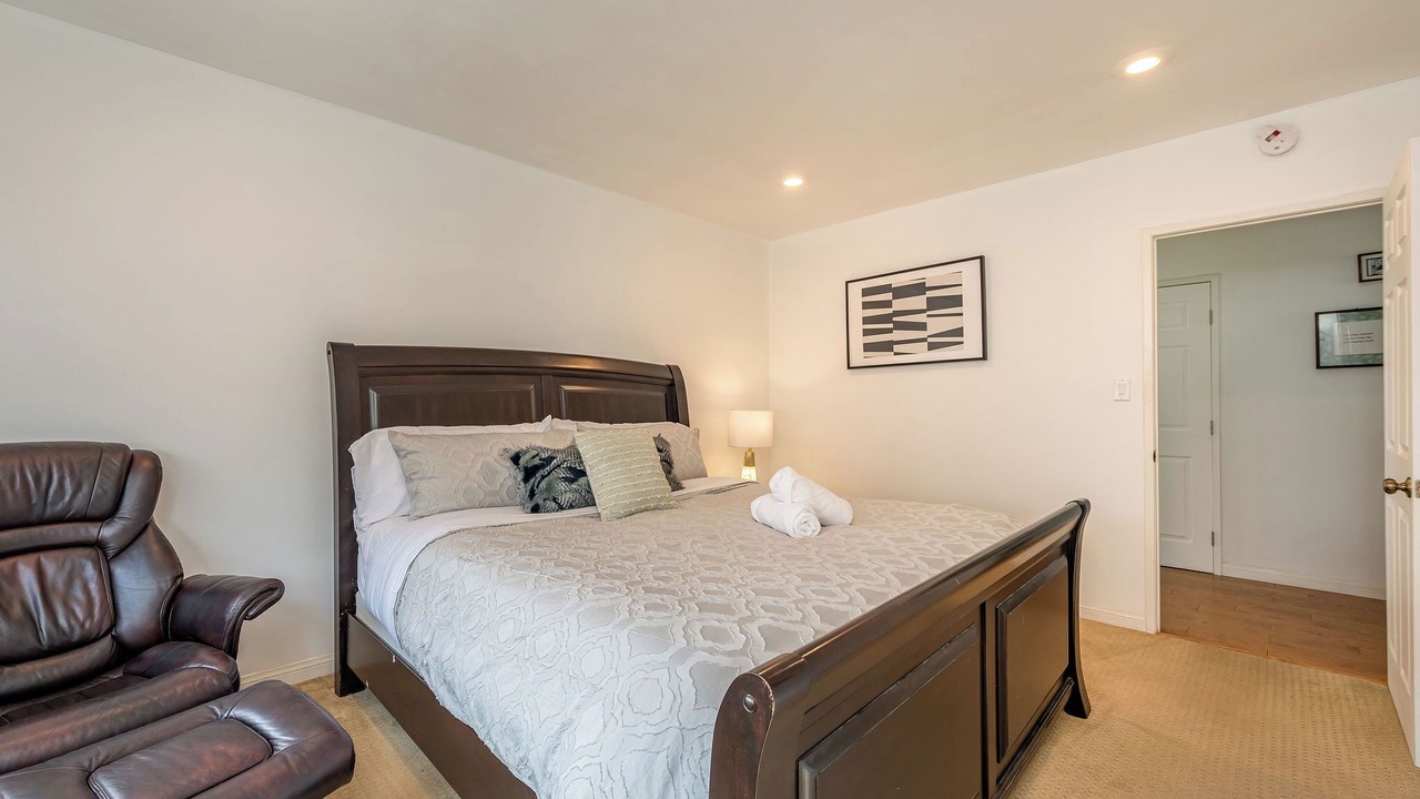 Photo of Bedroom in Monterey Park